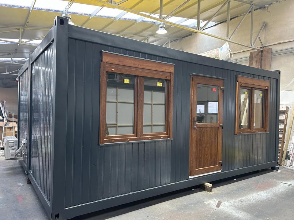 DOBLE CONTENEDOR DE 20 PIES