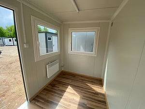 CONTENEDOR DE OFICINA 3 X 2,4M