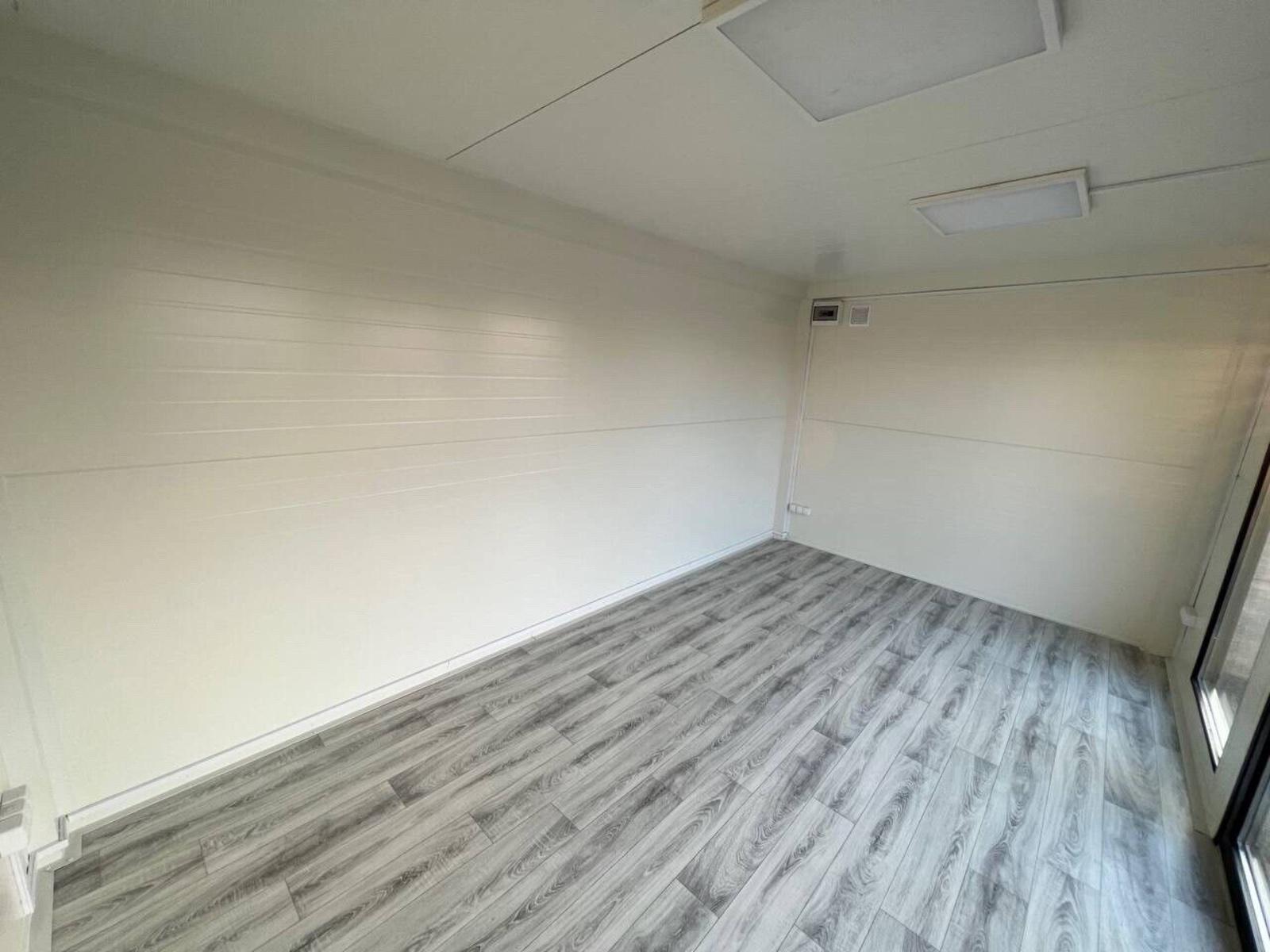 CONTENEDOR DE OFICINA 6x3M