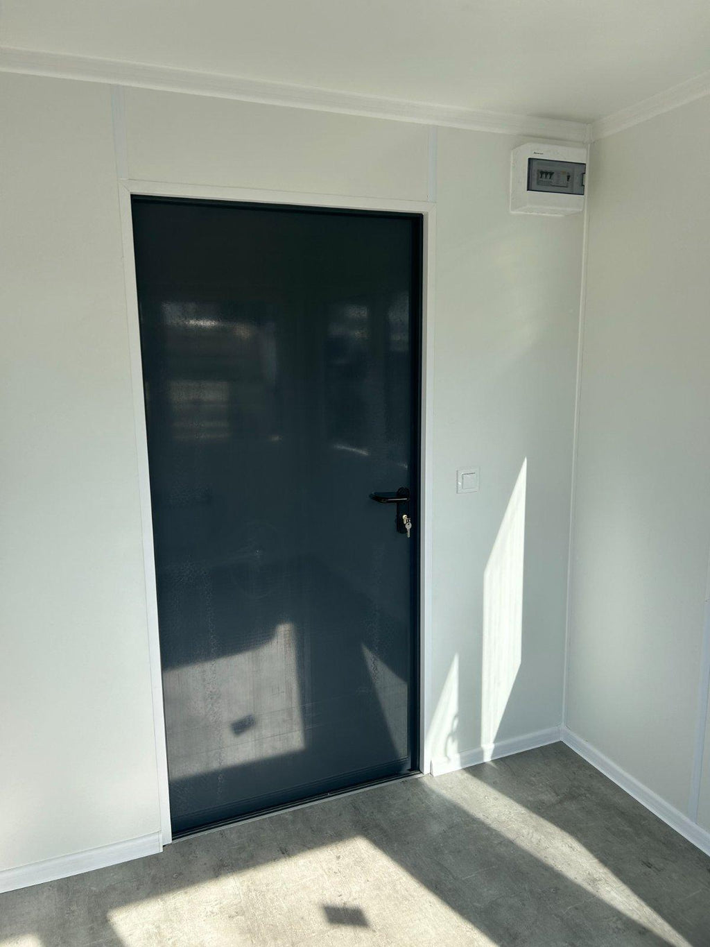 CONTENEDOR DE OFICINA DE 10 PIES