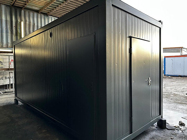 CONTENEDOR SANITARIO EQUIPADO