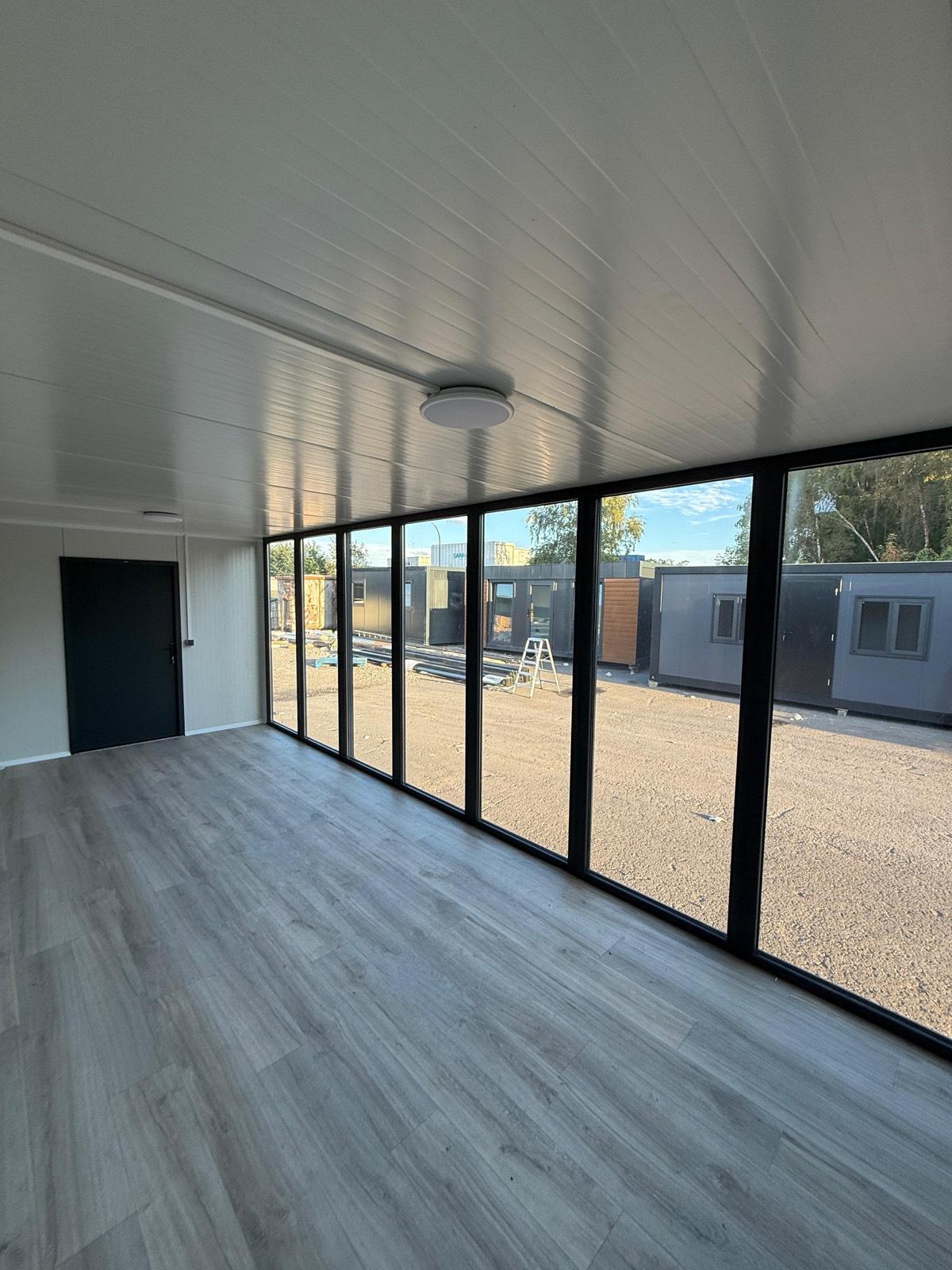 CONTENEDOR DE OFICINA 7x3M