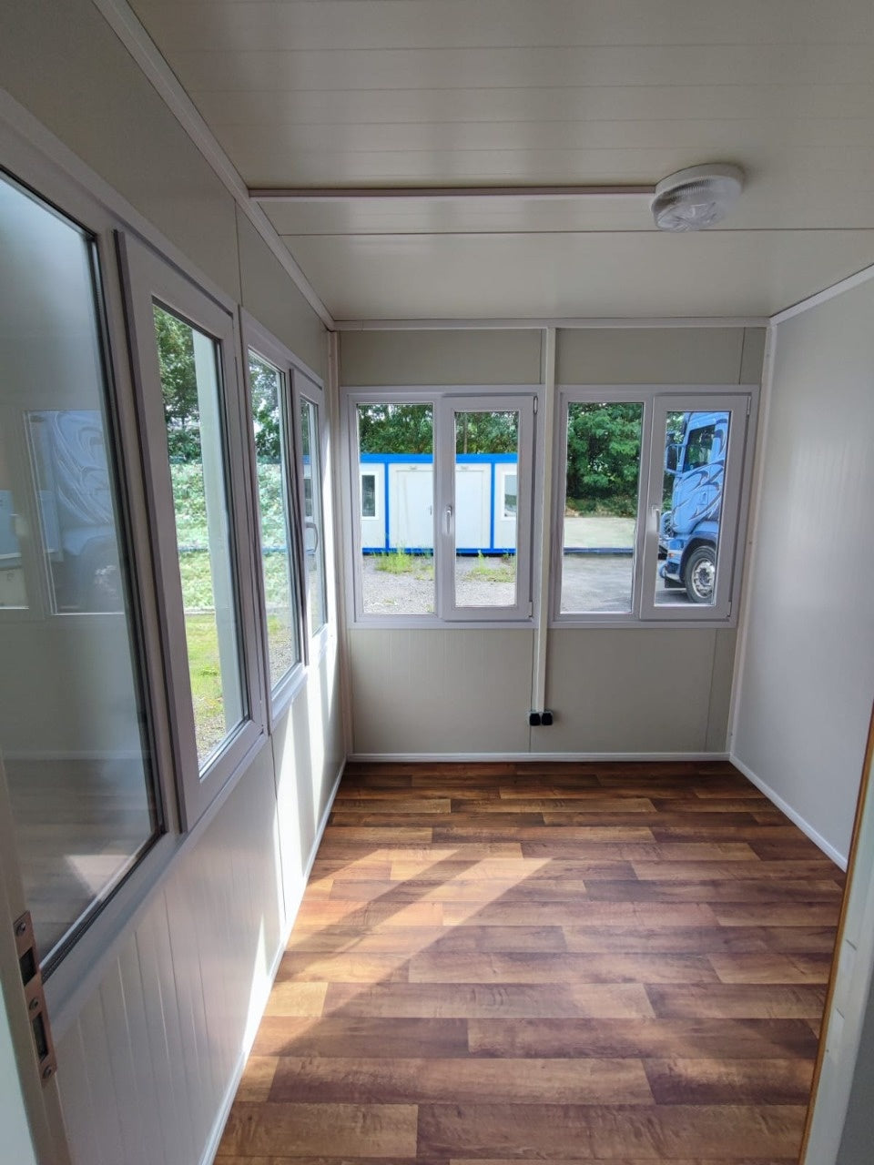 CONTENEDOR DE OFICINA MODELO K-607