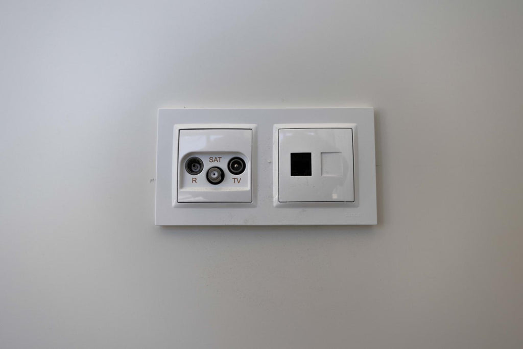 MODULO HABITABLE 8X3M