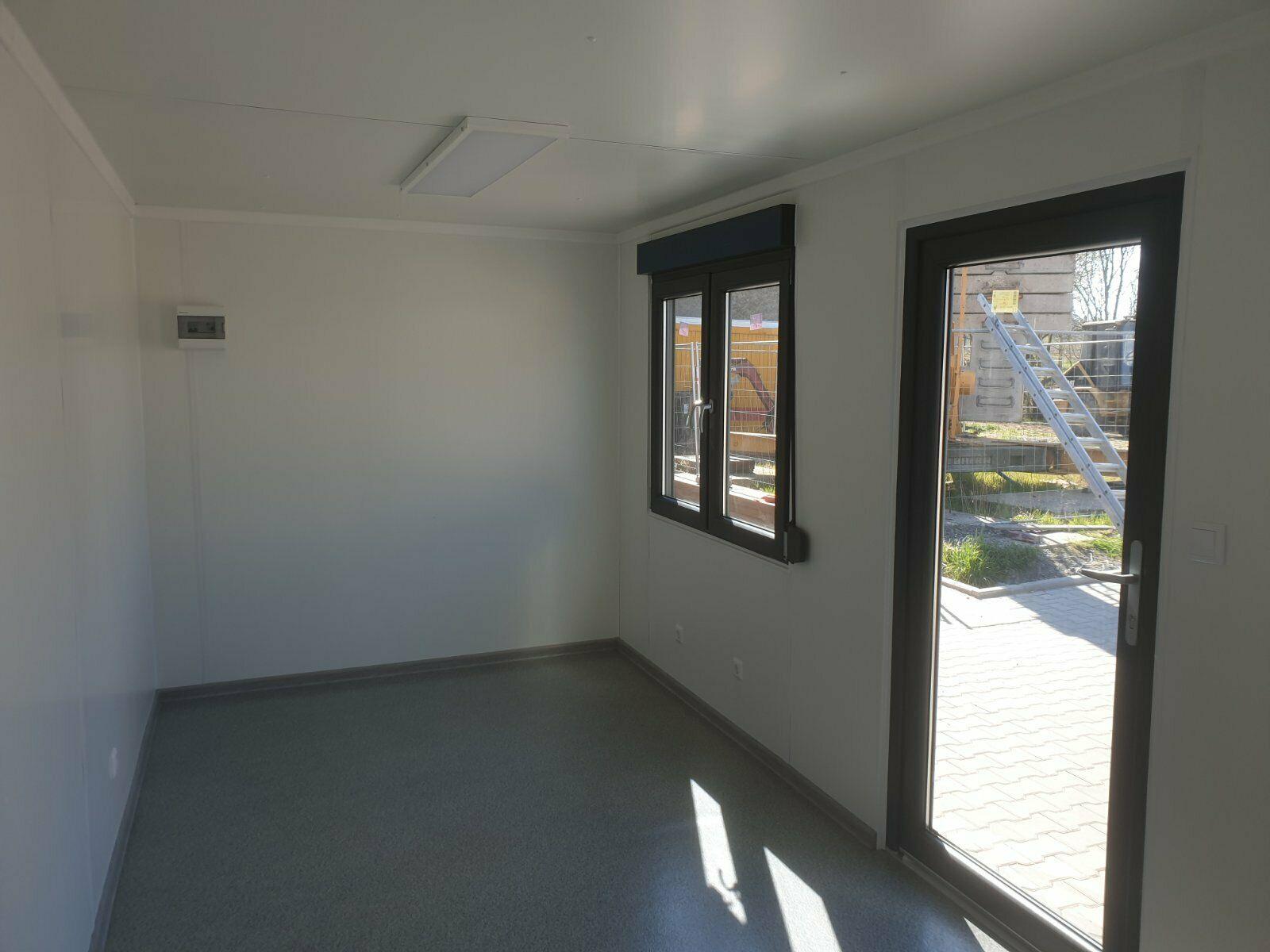 CONTENEDOR DE OFICINA DE 20 PIES