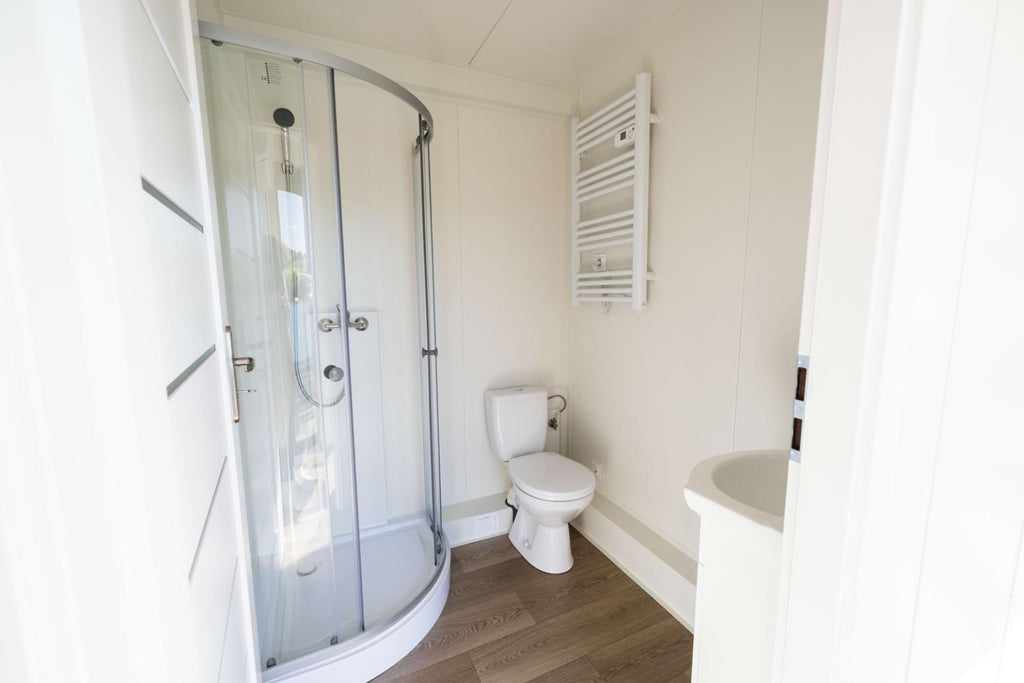 MODULO HABITABLE 8X3M