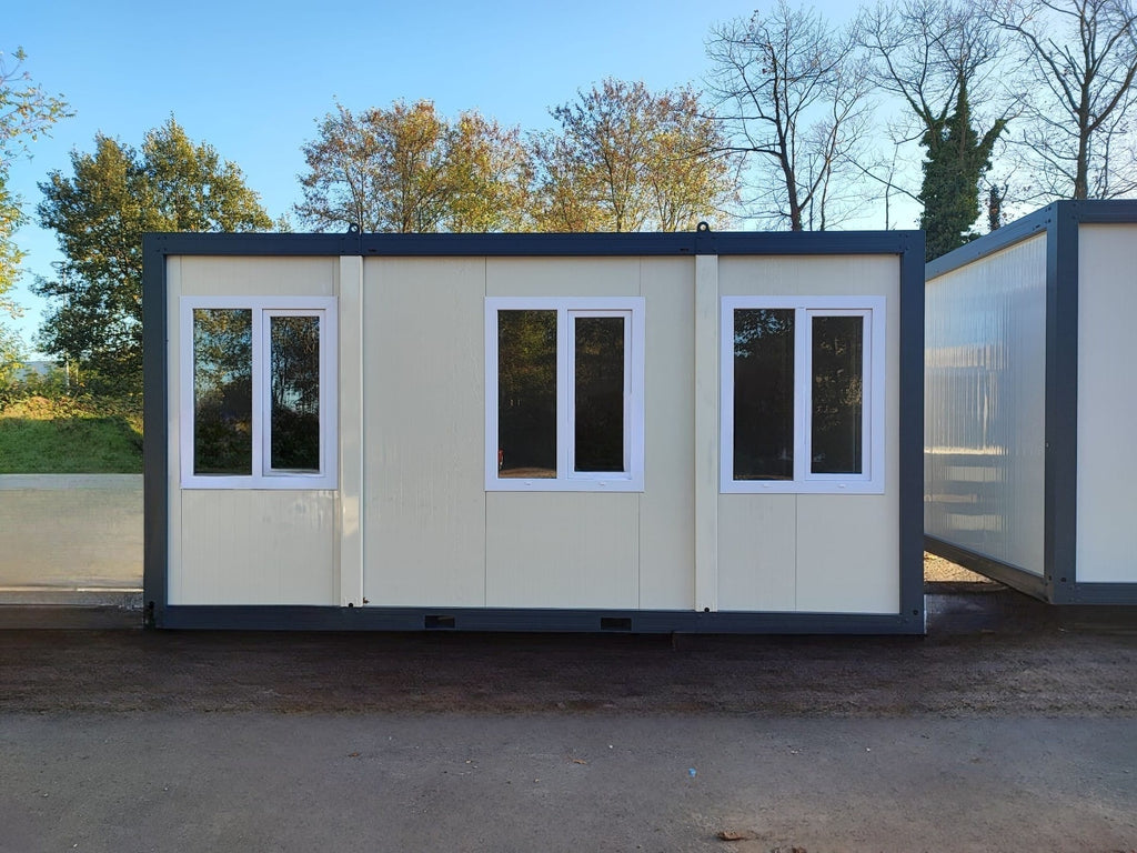 CONTENEDOR DE OFICINA 5x3M