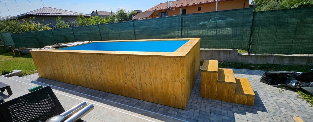 PISCINA DE MADERA 6,8 M x 2,4 M