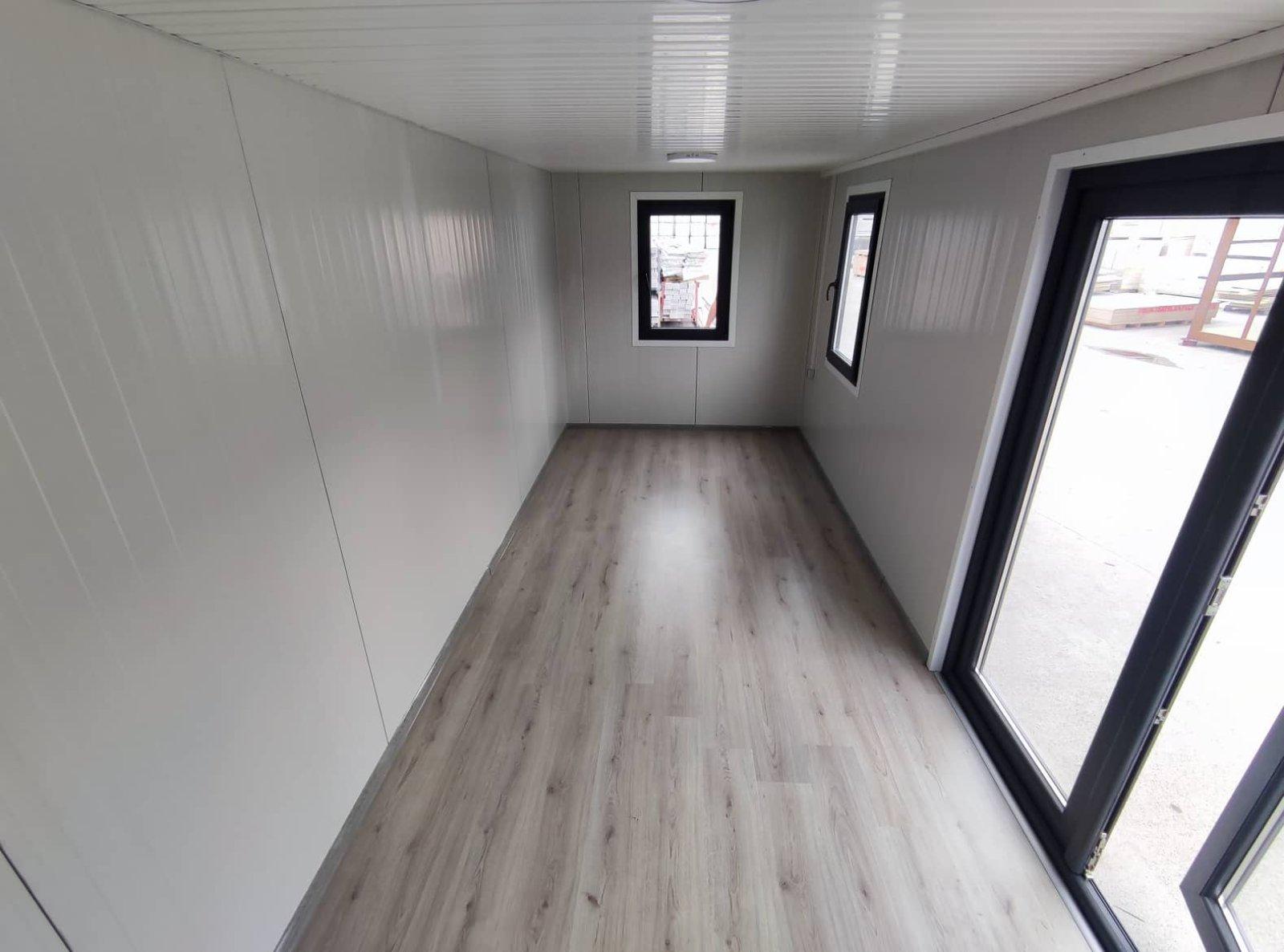 CONTENEDOR DE OFICINA 6 X 2,4M